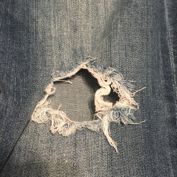 Kut from the Kloth boyfriend jeans with holes - Picture 2 of 4